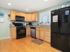66 Springdale Ave, Saugus MA 01906