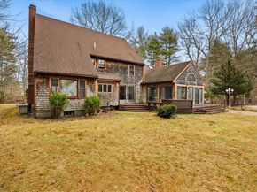 211 Cherry St, Bridgewater MA 02324