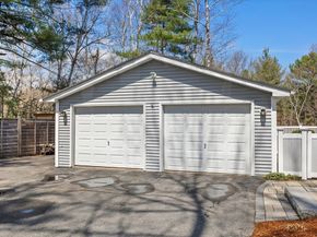 66 Old Stow Road, Concord MA 01742