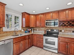 66 Old Stow Road, Concord MA 01742