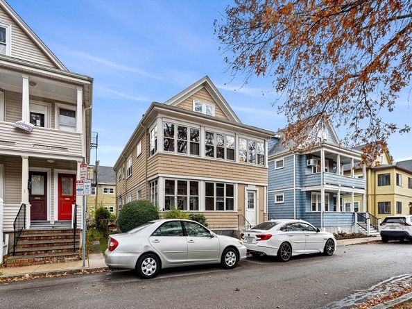 3 Seagrave Rd, Cambridge MA 02140