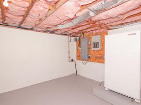 345 Cross St, Bridgewater MA 02324