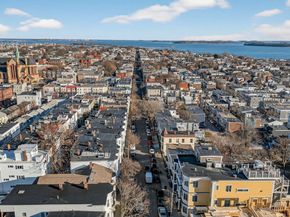 427 E 6th St 3, Boston MA 02127