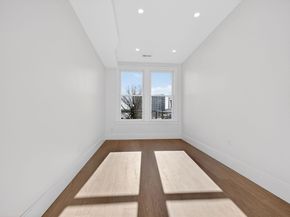 427 E 6th St 3, Boston MA 02127