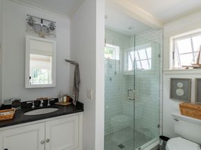 51 High St, Newburyport MA 01950