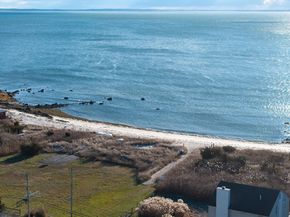 26 Mattakiset Rd, Mattapoisett MA 02739