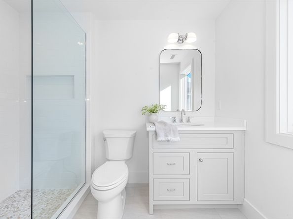 19 Laurel Hill Ln, Winchester MA 01890