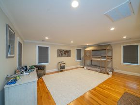 642 Centre St, Newton MA 02458