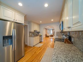 642 Centre St, Newton MA 02458