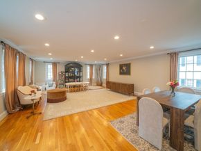 642 Centre St, Newton MA 02458