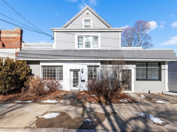 1205 Massachusetts Ave, Arlington MA 02476