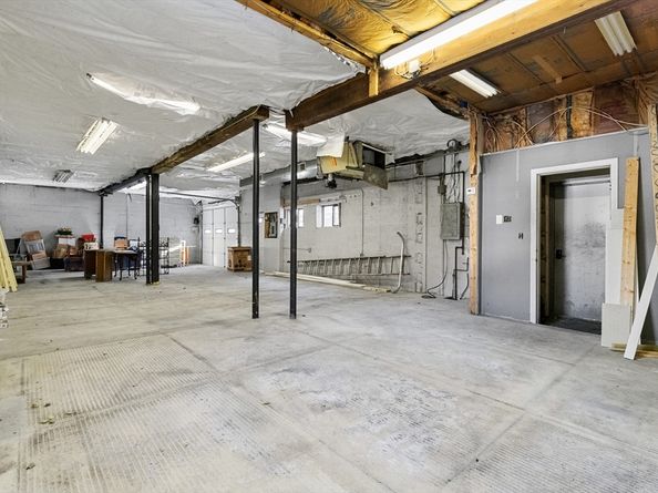 1205 Massachusetts Ave, Arlington MA 02476