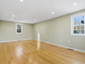 10 Walter Street, Tewksbury MA 01876