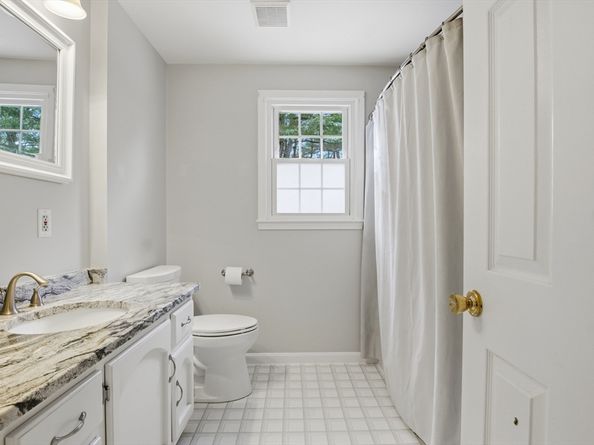 10 Walter Street, Tewksbury MA 01876