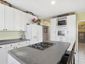 30-32 Walnut St, Maynard MA 01754