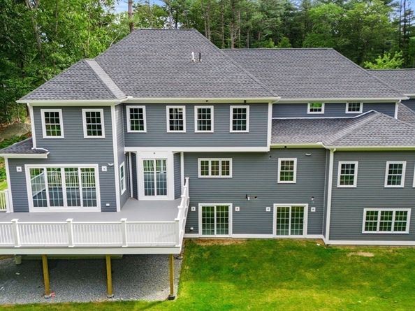 4 Kerri Lane, Hingham MA 02043