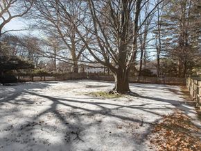 155 Paulson Rd, Newton MA 02468