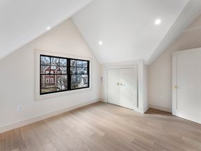 142 Metropolitan 2, Boston MA 02131