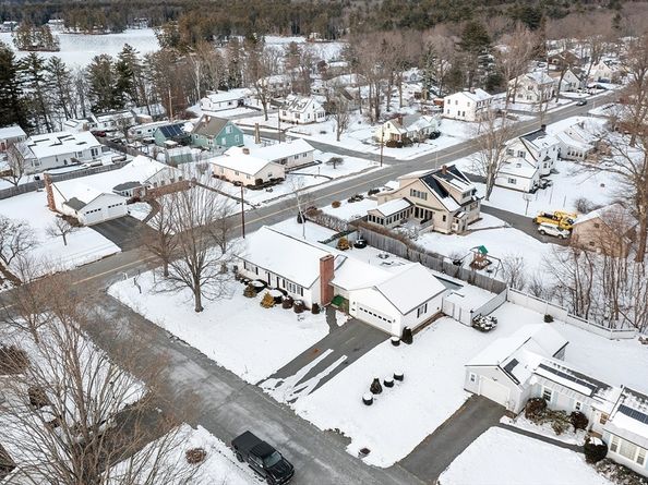 31 Locke Ave, Athol MA 01331