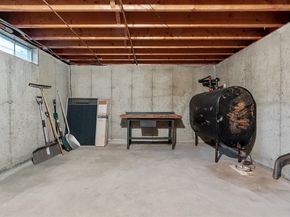 31 Locke Ave, Athol MA 01331