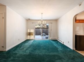 31 Locke Ave, Athol MA 01331