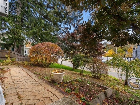 125 Allen Street A, Braintree MA 02184