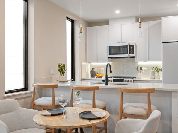 100 Lincoln Street 403, Boston MA 02135