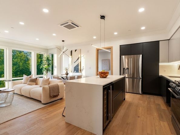 388 Washington Street 201, Quincy MA 02169