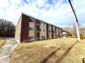 15 Willis St 4, Framingham MA 01702