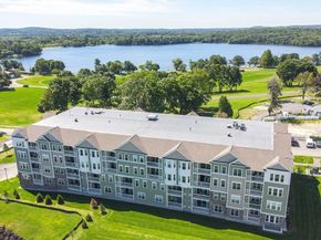 5 Peters Farm Way 5205, Westborough MA 01581