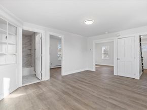 12 Franklin St, Weymouth MA 02188