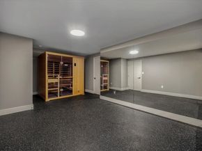 2 Black Rock Dr 21, Hingham MA 02043