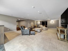 2 Black Rock Dr 21, Hingham MA 02043