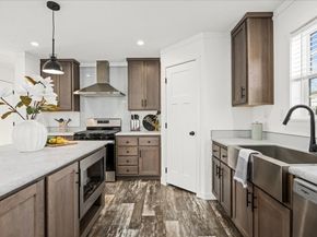 6 Berry Farms Road 63, Sturbridge MA 01566