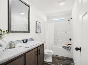 6 Berry Farms Road 63, Sturbridge MA 01566