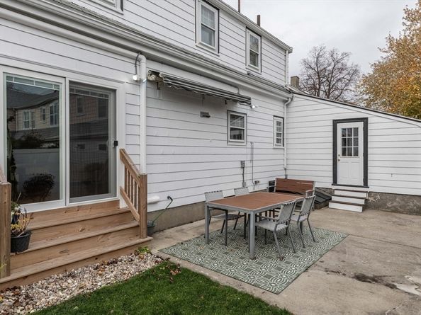 92 Plummer Ave, Winthrop MA 02152