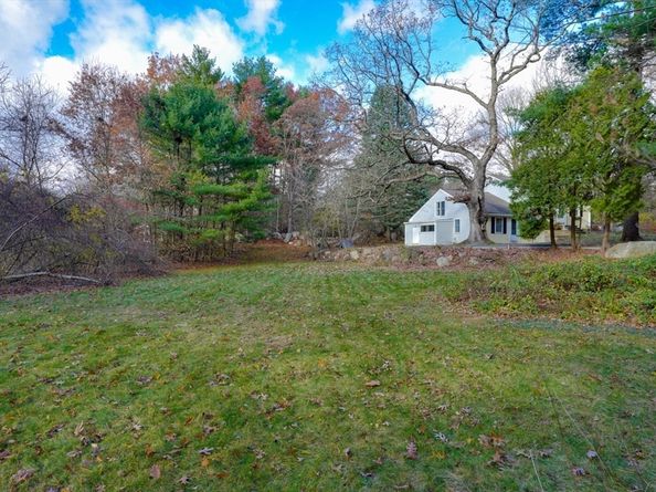 22 Granite Street, Medway MA 02053