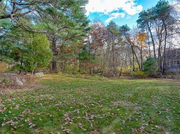 22 Granite Street, Medway MA 02053