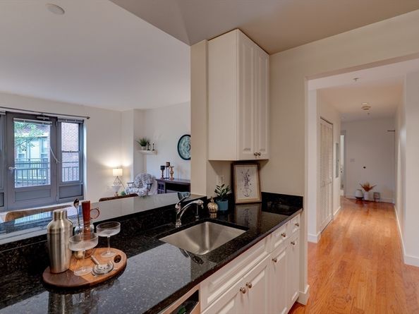 519 Harrison Ave D421, Boston MA 02118