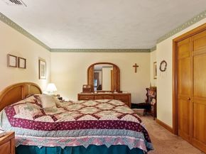 2 Tomah Dr, Peabody MA 01960