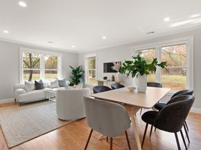 7 Barracks Road 7, Hudson MA 01749