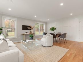 7 Barracks Road 7, Hudson MA 01749