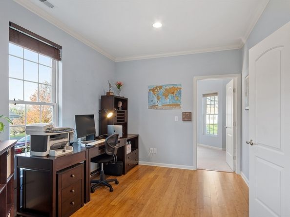 33 Summerfield Dr 33, Uxbridge MA 01569