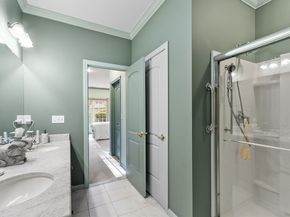 33 Summerfield Dr 33, Uxbridge MA 01569