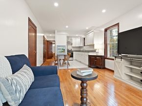 313 South Street, Reading MA 01867