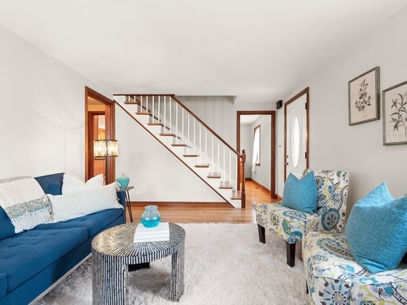 313 South Street, Reading MA 01867