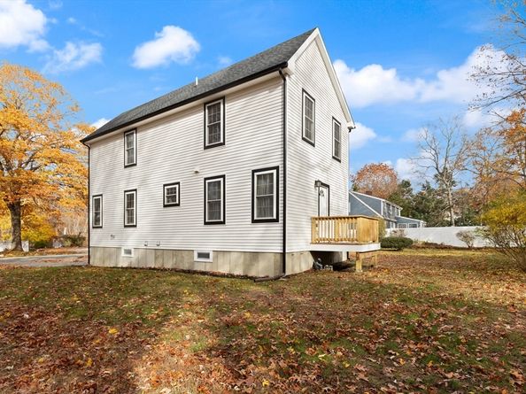 313 South Street, Reading MA 01867