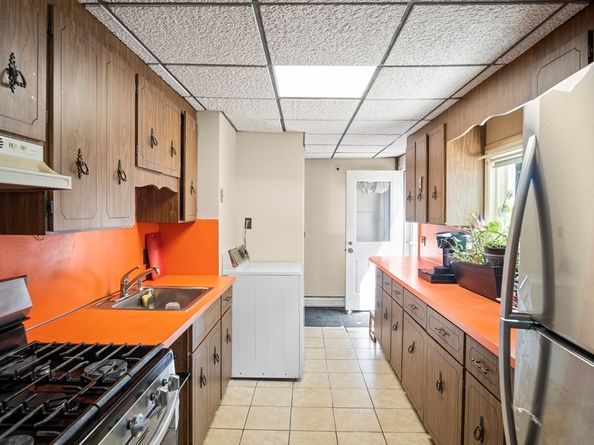 28 Eustis, Saugus MA 01906