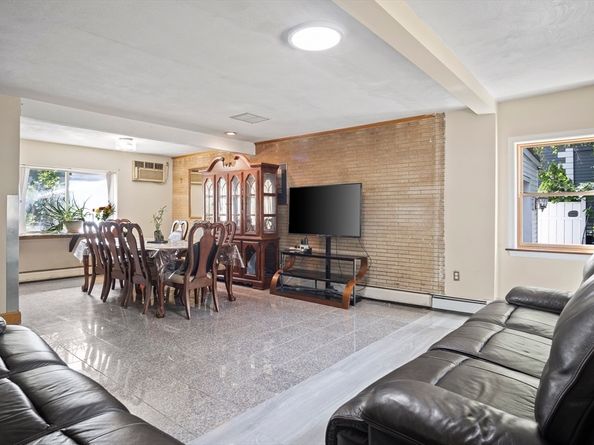 28 Eustis, Saugus MA 01906