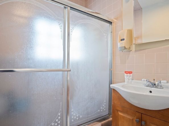 28 Eustis, Saugus MA 01906